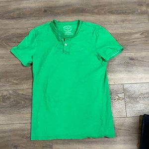 Men’s American Eagle T Shirt